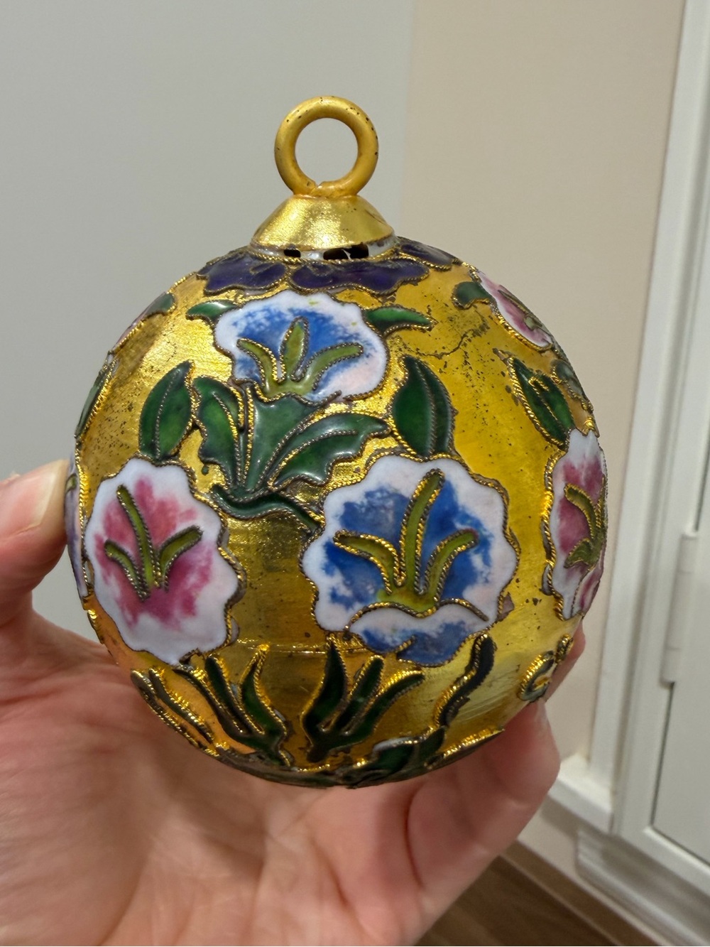 Hand-Painted Floral Cloisonné Ornament - Gold